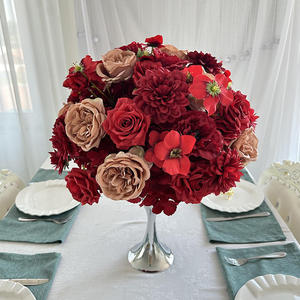 Centro de mesa clásico con rosas rojas artificiales para decoraciones de boda, arreglo de ramo de peonías otoñales mixtas - Product Image 1
