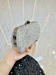 Cross-border New Fashionable Evening Dress <b>Clutch</b> Bag Enselled Pearl Chain Buckle Light Luxury Polyester Daily Tanjing - Product Image 2