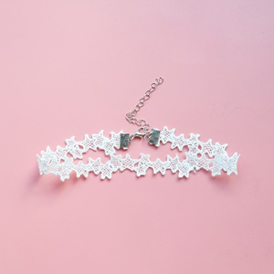 Kalung Choker Renda Bunga Putih Elegan untuk Wanita - Product Image 4