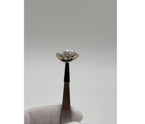Bague de fiançailles et de mariage solitaire en diamant de laboratoire taille marquise 2 carats, monture clos en or jaune 14 carats, pour bijoux fins de luxe certifiés - Product Image 1
