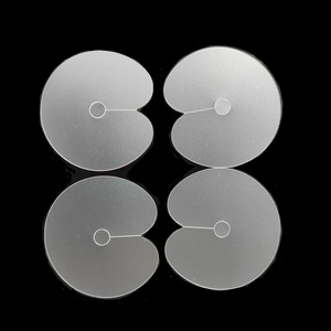 Plaque de protection thermique premium à trou unique pour kératine, protection du cuir chevelu, pour outils de coiffure et extensions capillaires - Product Image 1