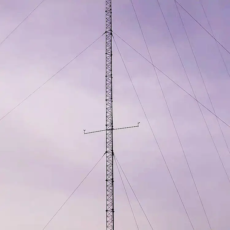 20M คุณภาพสูง Guy ลวดเหล็กท่อการสื่อสารโทรคมนาคม Guyed Tower