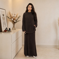 Ensemble de vêtements décontractés modestes pour femmes musulmanes Uni Muslim, comprenant un pull en tricot à manches longues, une blouse ample et une jupe longue, deux pièces, abaya texturée
