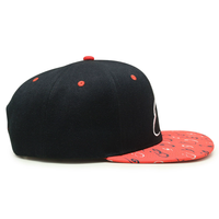 Casquette Snapback Originale Bicolore avec Logo Personnalisé, Respirante, 6 Panneaux, Visière Plate, Style Rétro, Broderie Sportive