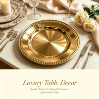 Assiette décorative en plastique plaqué or de luxe sur mesure, bord perlé, pour banquets, mariages, fêtes et décorations de table.