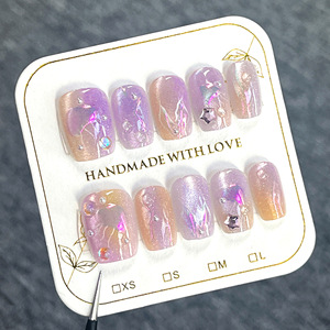 Uñas Postizas Hechas a Mano con Diseño Brillante y Elegante en Rosa, Uñas de Gel Removibles, Set de Manicura - Product Image 5