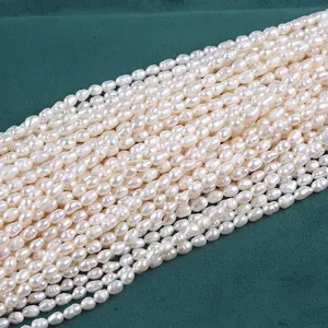 4,5-5mm blanco forma de arroz perlas de agua dulce hilos barato cuentas
