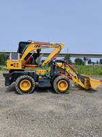 Mini Excavator Loader 4x4 2.5ton 2ton Backhoe Loader Backhoe dengan Berbagai Aksesoris