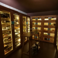 Humidor électrique sur mesure pour chambre à cigares, avec tiroirs et étagères en bois de cèdre d'Espagne, de chêne et de hêtre, et système de refroidissement
