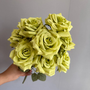 Ramo de rosas artificiales de estilo europeo con diamantes de 9 cabezas para bodas, decoración de Pascua y Acción de Gracias, rosas de seda de larga duración de 3 a 5 años - Product Image 6