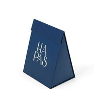 Boîte en papier rigide magnétique triangulaire OEM avec poignée pour coffret cadeau de parfum