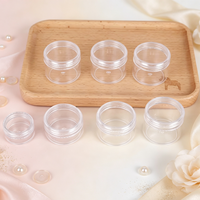 Mini pots cosmétiques ronds portables vides personnalisés de 3g, 5g, 10g avec couvercles pour échantillons de crème