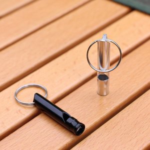 Silbato de supervivencia para exteriores, aleación de Metal, 4,7x0,9 cm, llavero duradero para acampar, viajar, rescate, EDC, correr, deportes - Product Image 3