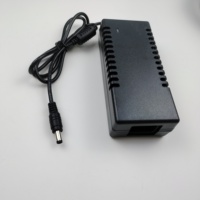 Adaptateur d'alimentation CC 12V 5A en gros d'usine pour équipement électrique de bureau 12V3A à 12V6A avec connexion enfichable
