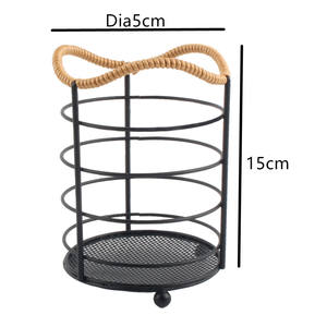 Porta Cubiertos de Metal Negro con Mango de Ratán - Product Image 6