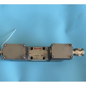 Vanne directionnelle à solénoïde Rexroth 4WE 6 J6X/EG24NXEZ2/B08 Vanne hydraulique - Product Image 1