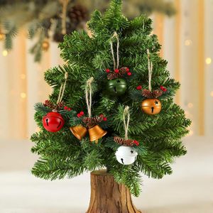 Campanas de Navidad de Metal Rojas, Adornos para Árbol de Navidad, Decoración Colgante para Árbol de Navidad y Corona con Decoración de Piñas - Product Image 6