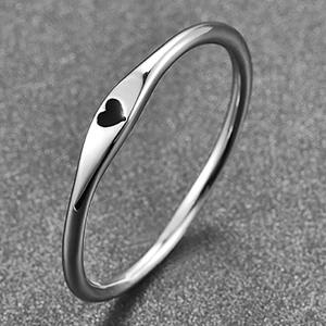 Anello a Cuore in Acciaio Inossidabile Q303, Unisex, Regalo Classico, Anelli alla Moda - Product Image 1