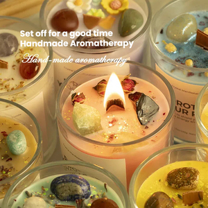 Velas perfumadas personalizadas hechas a mano, velas de aromaterapia de piedra de cristal con fragancia de larga duración para decoración del hogar - Product Image 1
