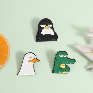 Spille in Smalto con Animali Arroganti e <span class=keywords><strong>Impazienti</strong></span>, Espressioni Divertenti, Gabbiano e Coccodrillo Semoventi, Vendita all'Ingrosso - Product Image 2