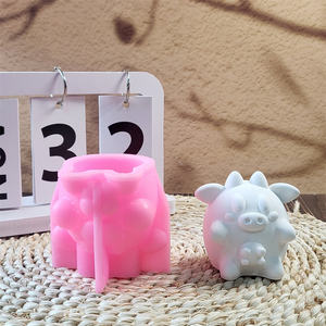 Moldes de fundición de resina hechos a mano para adornos decorativos de estilo DIY Ins, moldes de silicona de vaca para herramientas de pastel W0456 - Product Image 1