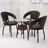 Ensemble de jardin en rotin 3 pièces, mobilier d'extérieur moderne avec une chaise individuelle et une petite table basse
