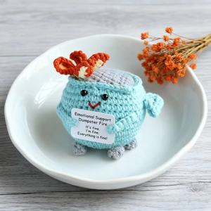 Poupée <span class=keywords><strong>au</strong></span> crochet prête à poser, modèle tendance pour débutants, en forme d'extincteur rembourré, couleur rouge - Product Image 6
