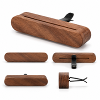 Diffuseur d'arômes en bois naturel pour grille d'aération de voiture, rechargeable, bâtonnet parfumé aux huiles essentielles pour l'intérieur du véhicule