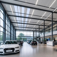 Edificio de Exhibición 4S con Estructura de Acero Personalizada, Salón de Exhibición de Autos Prefabricado con Fachada de Vidrio, Taller Industrial de Acero con Estructura de Celosía