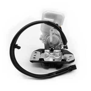 Serrure de coffre Ford Pathfinder DB5Z7843150B 2018 2013 Pièce de rechange - Product Image 1