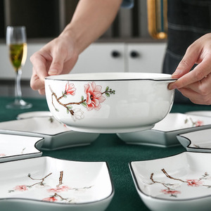 ชุดอาหารจานชามกระเบื้องเคลือบลายคลาสสิกทันสมัย เรียบง่าย ทนทาน เหมาะสำหรับการรับประทานอาหารอย่างยั่งยืน - Product Image 4
