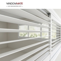 Store banne pare-soleil commercial pour bureaux, centres commerciaux, murs-rideaux extérieurs, façades, ventilation, décoratif, extérieur, imperméable, léger