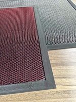 PVC-Kunststoff Rutschfeste Innen-/Außenmatte Waschbare Türmatte für Zuhause Hotel Elastische Netz-Türmatte Reifen-Teppich PVC-Eingangstürmatte