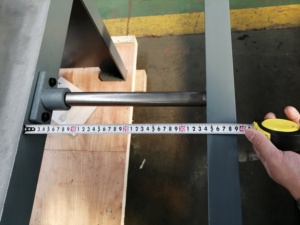 Q01-0.8x2500 TTMC Manuel Cisaille Guillotine, Cisailles À Tôle pour En Acier, En Aluminium et De Cuivre - Product Image 3