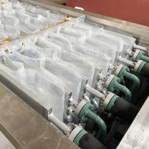 Máy làm đá khối túi tự động 3ton để làm mát Cá - Product Image 1