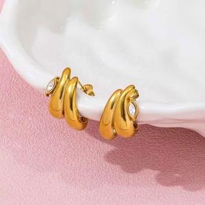 Bijoux personnalisés de haute qualité, plaqués or 18 carats PVD, boucles d'oreilles créoles double couche avec zircon pour femmes, bijoux en acier inoxydable, vente en gros - Product Image 2