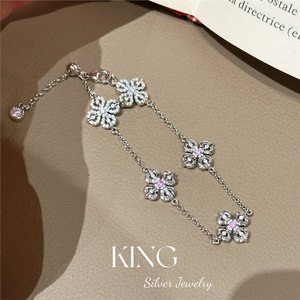 KING สร้อยข้อมือเงิน S925 ดีไซน์ลายดอกไม้ โซ่ปรับได้ เครื่องประดับสตรี - Product Image 1