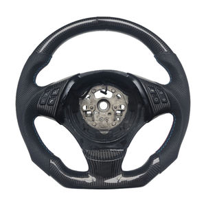 Nouveau produit phare : Volant de direction automobile en cuir et fibre de carbone M Sport pour BMW E90, matériau en cuir de haute qualité - Product Image 1