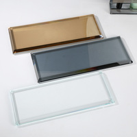 Plateau de rangement rectangulaire en verre cristal miroir, gravé et poli, style géométrique simple et luxueux, pour hôtel d'affaires moderne, de style américain.
