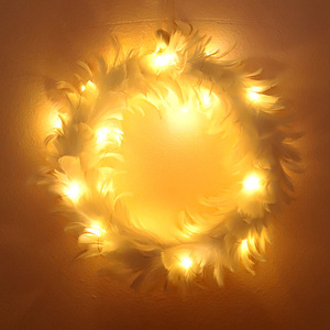 White Handmade Eco-Friendly Feather Christmas Decoration Wreath 30cm Indoor <b>Door</b> Hanging Modern Yellow <b>Light</b> Artificial Flower - Product Image 3