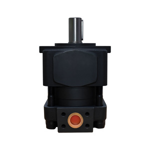 Bomba hidráulica QT PUMP con transmisión de engranajes internos, modelo QT450, material 42CrMo, caudal de 10-125cc/rev - Product Image 2