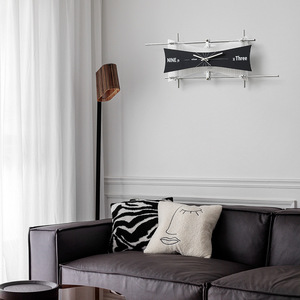 Minimalist <b>Wall</b> <b>Clock</b> Irregular Shape Quartz Movement <b>Silent</b> Battery Powered Living Room Dining Room Entryway Decor - Product Image 1