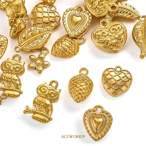 Pour la fantaisie dorée de la nature |   Pendentifs breloques tendance en acier inoxydable plaqué or PVD 18 carats, motifs variés (feuilles, fruits, animaux) pour DIY - Product Image 2