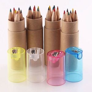Ensemble de dessin en bois naturel personnalisé avec 6 mini crayons de couleur, kit cadeau pour enfants avec taille-crayon - Product Image 2
