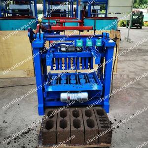 Mesin Pembuat Batu Bata Semi-otomatis Profesional Mesin Pembuat Blok Beton Berongga Mesin Pembuat Blok Interlocking - Product Image 3