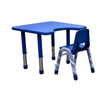Meubles d'école maternelle modernes et sécuritaires pour enfants, ensemble de chaises et de tables en plastique bleu réglables en hauteur pour la chambre à coucher et le salon
