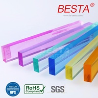 Nouvelle plaque acrylique colorée de style moderne, feuille PMMA extrudée sur mesure, transmission lumineuse élevée 93%, excellente résistance aux intempéries, découpe sur mesure