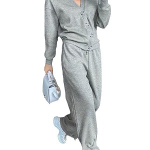Nuevo Conjunto Deportivo Informal y Cómodo de Otoño, Pantalones y Chaqueta de Punto - Product Image 5