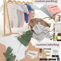 Combinaison d'été sans manches pour nouveau-né, motif tricoté personnalisé, jambes à volants, livraison rapide, tenue douce pour bébé, magnifique body à nouer aux épaules