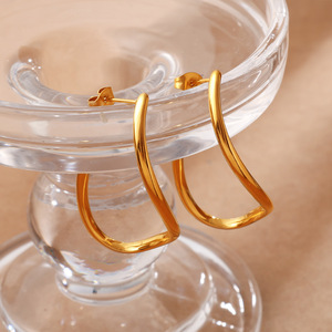 Pendientes de Aro Geométricos de Forma Irregular en Oro, Plata y Acero Inoxidable para Uso Diario Unisex - Product Image 2